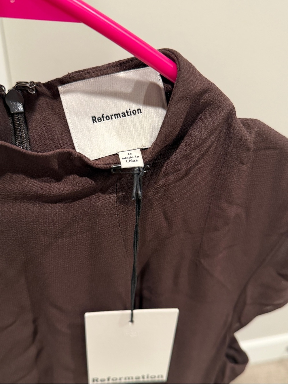 Reformation Maven Dress in chocolate mole size 8 - Picture 5 of 7